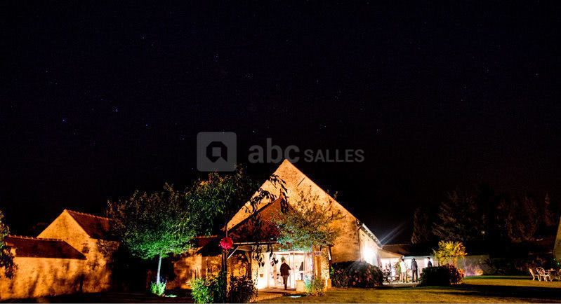 Domaine de La Ferme By Night