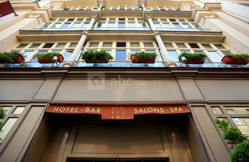Façade de l'hôtel Bel Ami