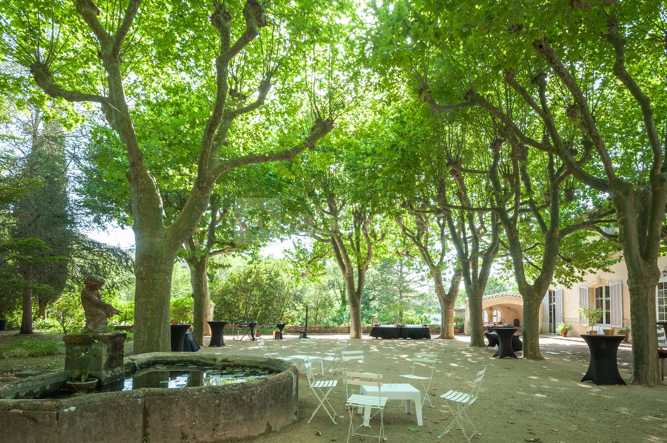 Domaine de Caseneuve