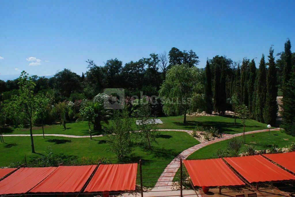Le jardin vue du gîte