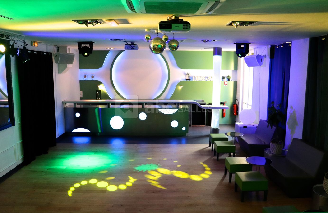 Salle de réception et piste de danse