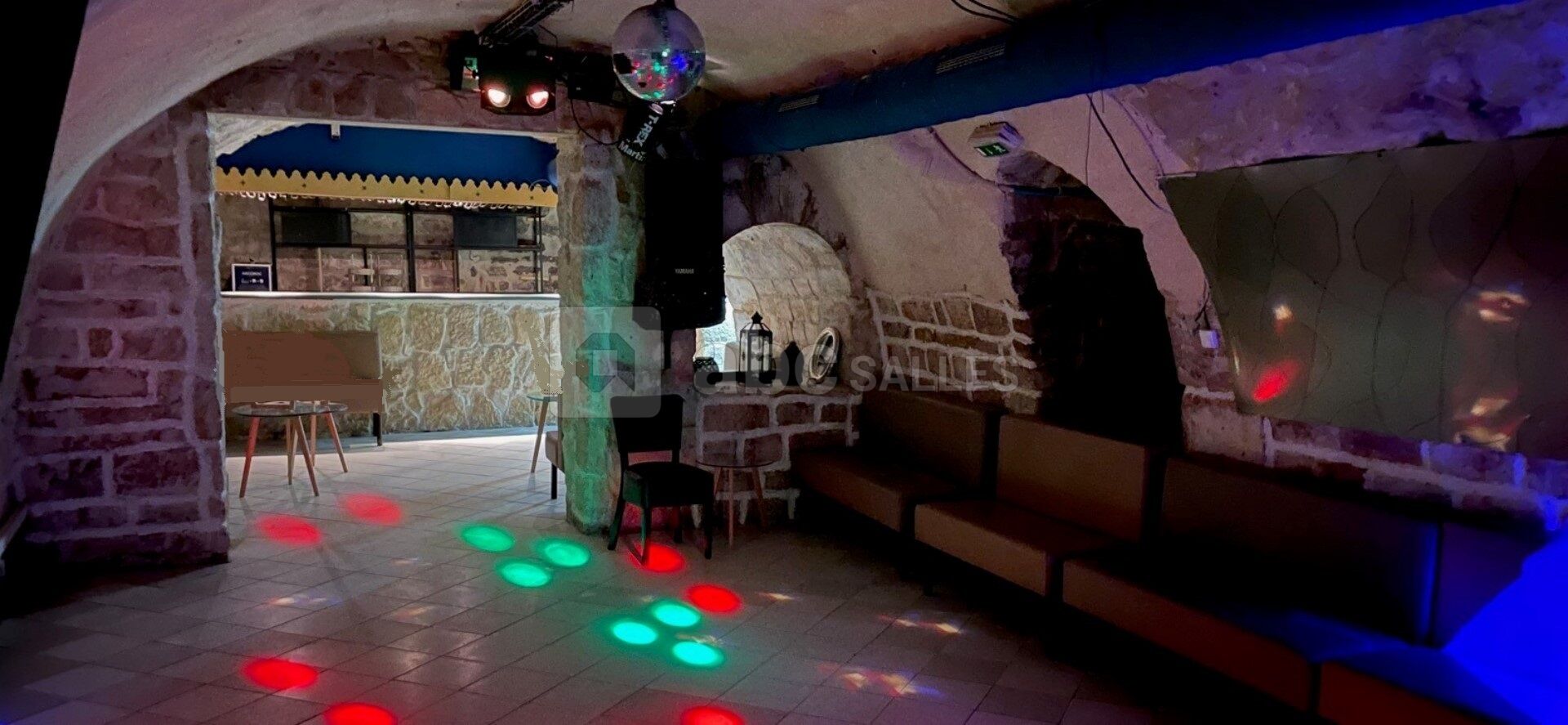 Night-Club