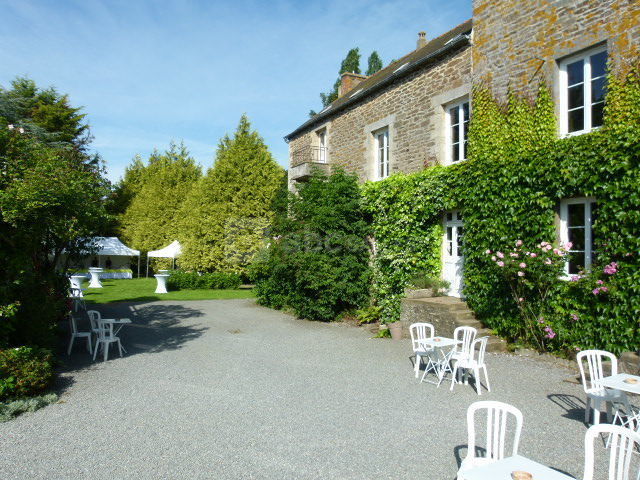 Moulin et 1er jardin
