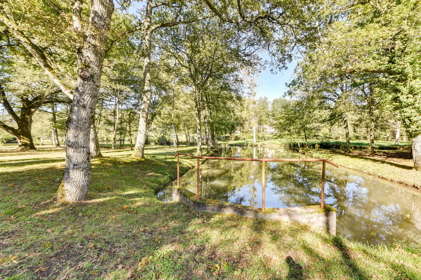 ETANG 2