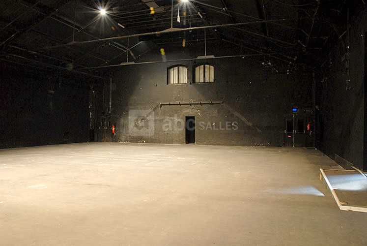 Le plateau de la grande salle