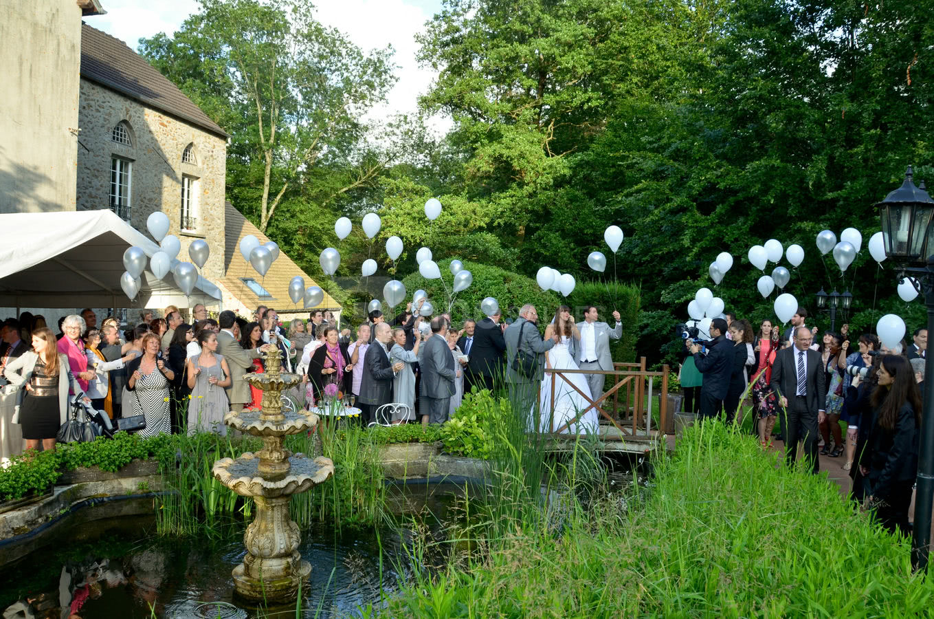 Lâcher de ballon sur la terrasse