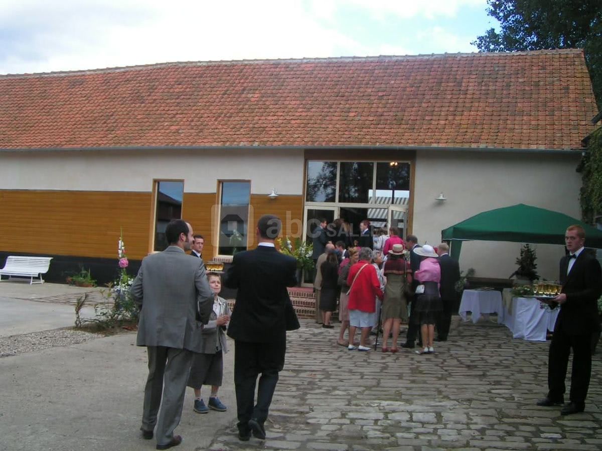Façade