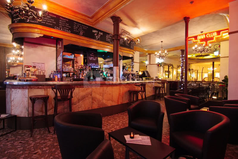 Bar