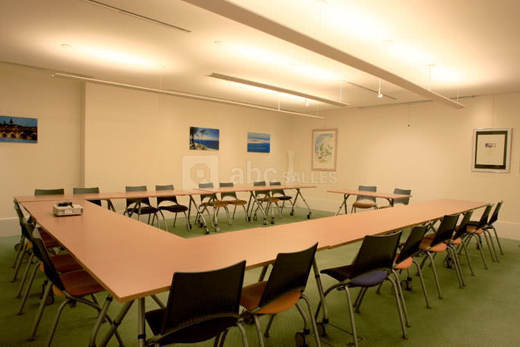 Salle gironde en configuration u