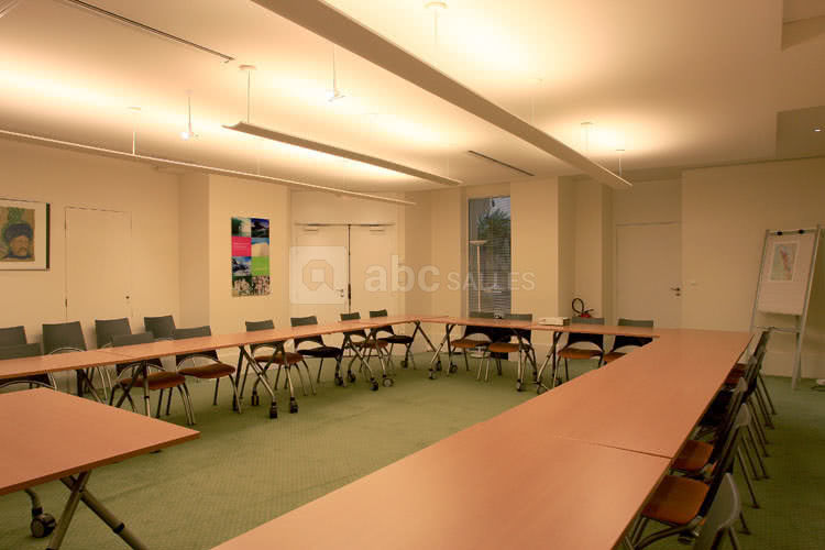 Salle gironde en configuration u