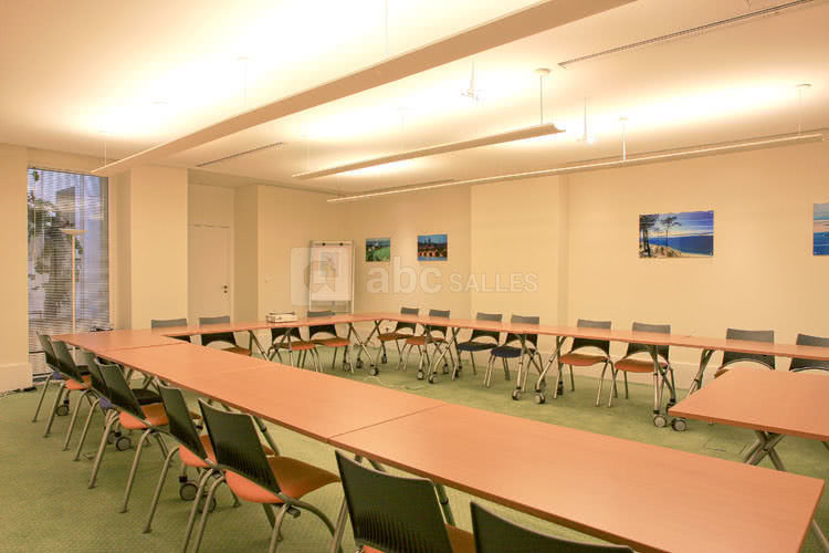 Salle gironde en configuration u