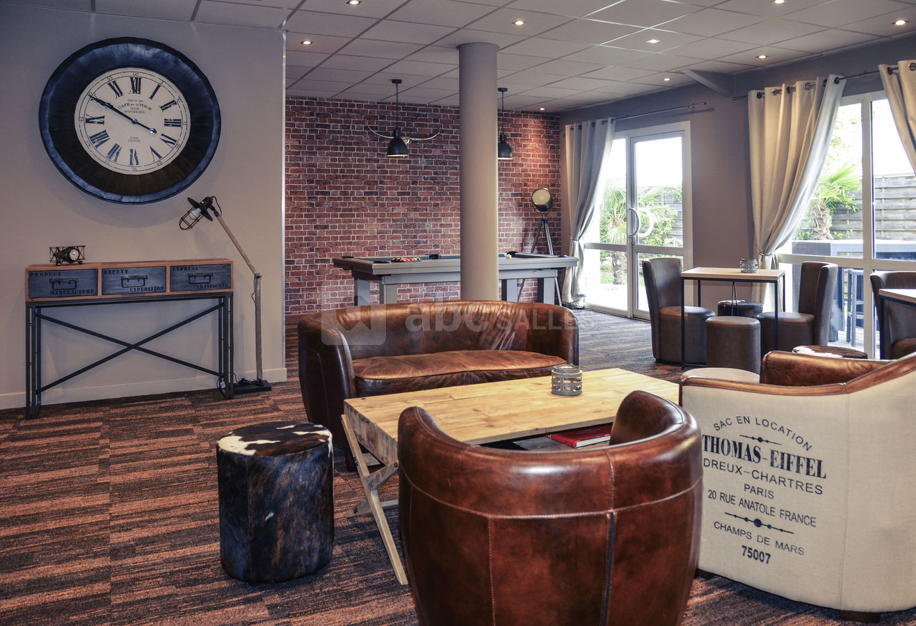 L'Attic Bar