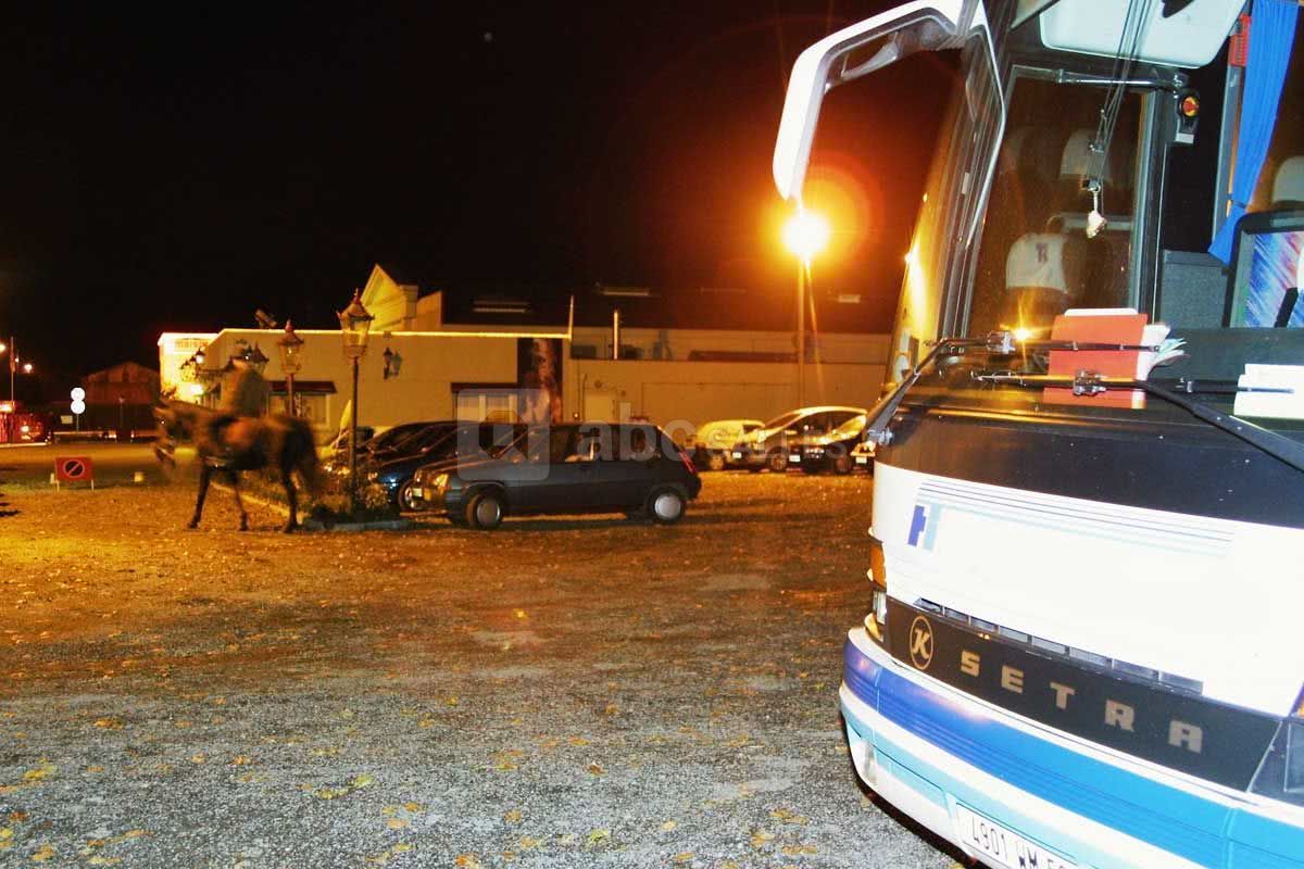 Le parking clos gardé éclairé