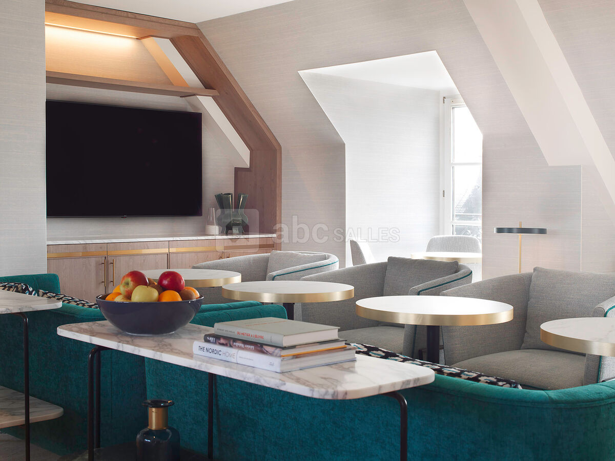 Executive Lounge