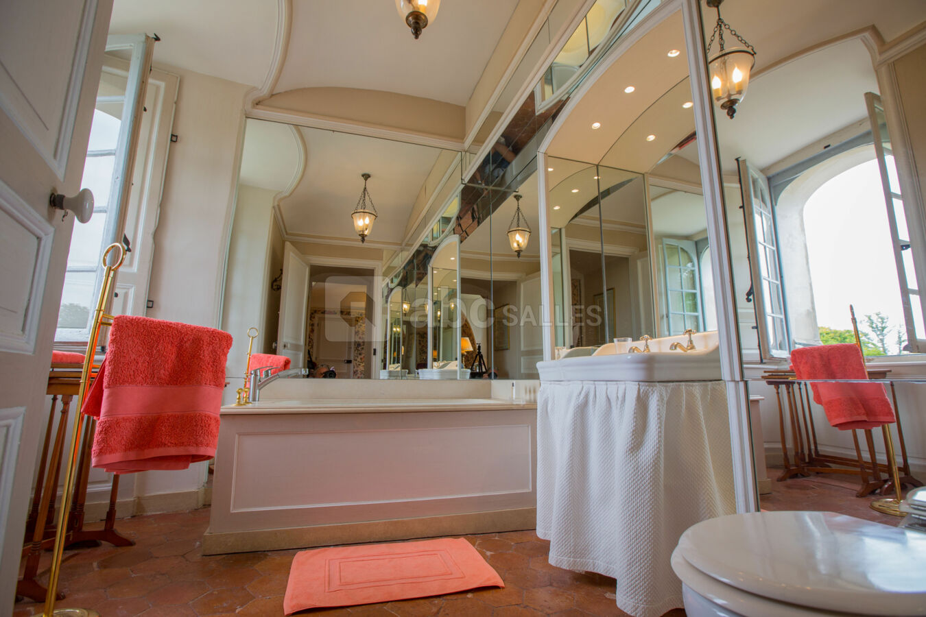 La Salle de Bain De Broglie