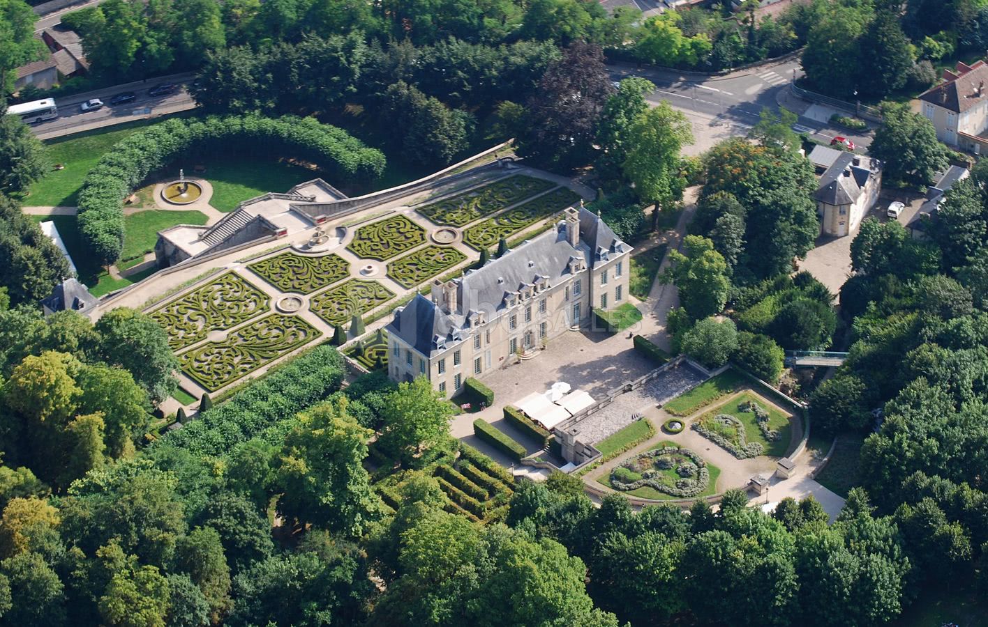 Vue du ciel Château d'Auvers