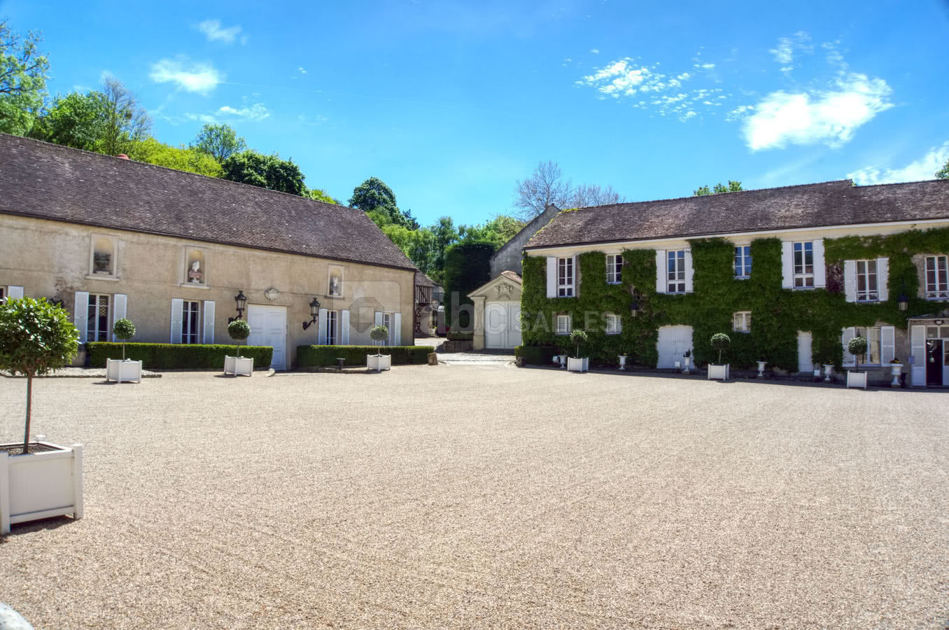 La Cour D'Honneur