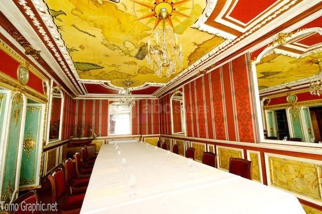 Salon astrolabe