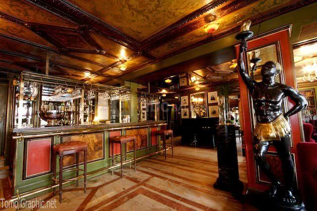 Bar le velours