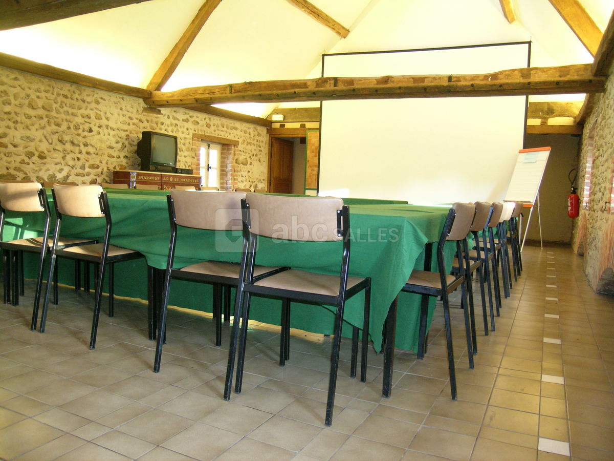 Salle de réunion 30 personnes