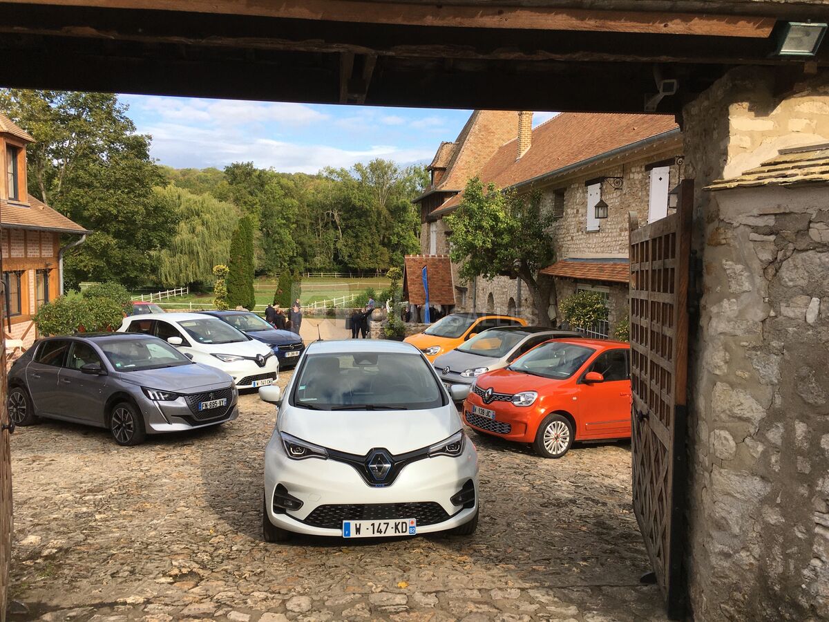 Présentation de voitures électriques