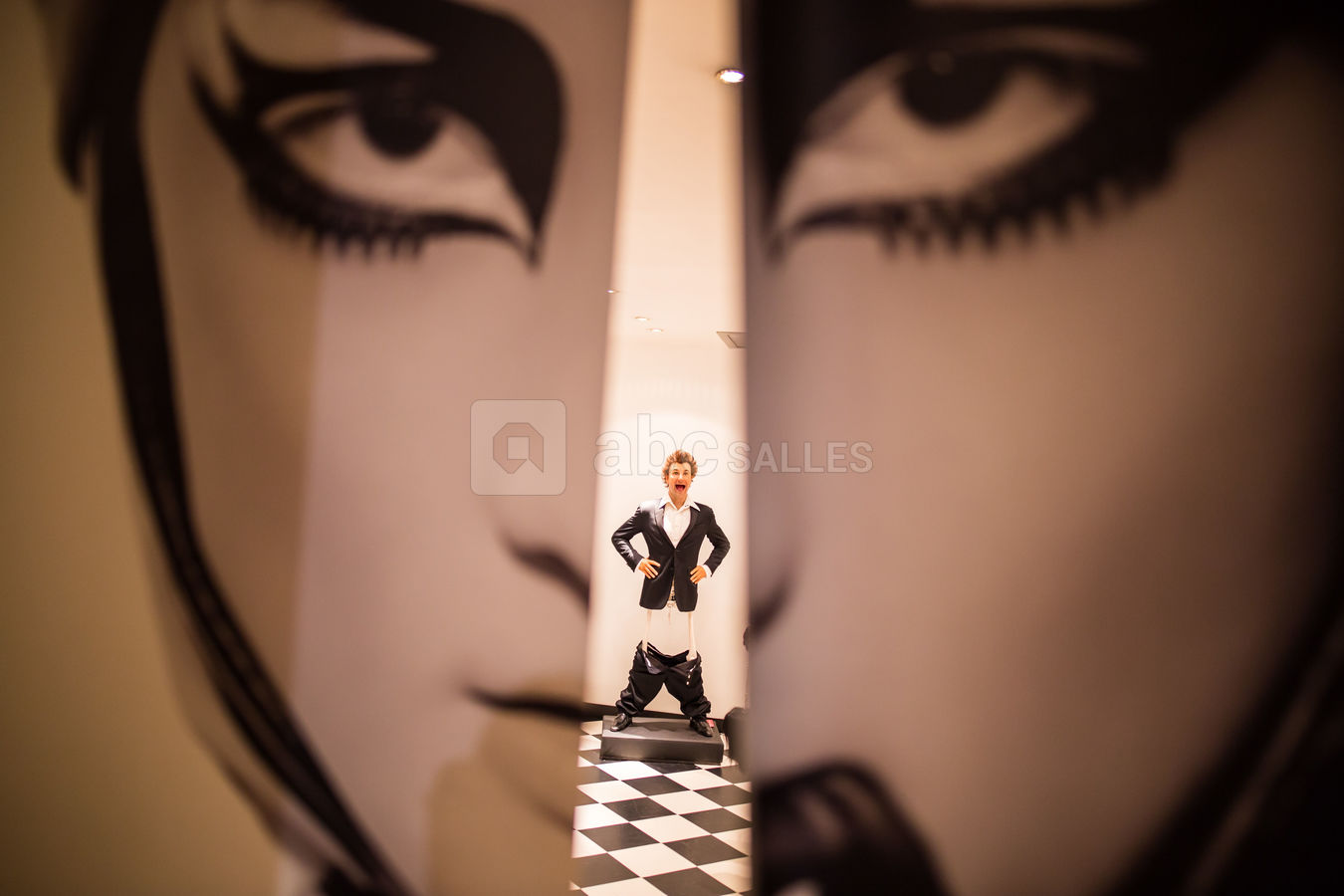 Statue de Mickael Youn