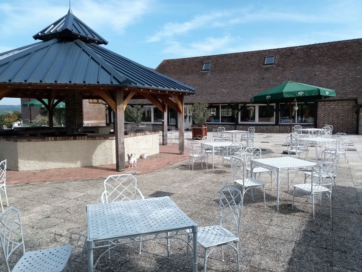 LA GRANGE ET LE BARBECUE