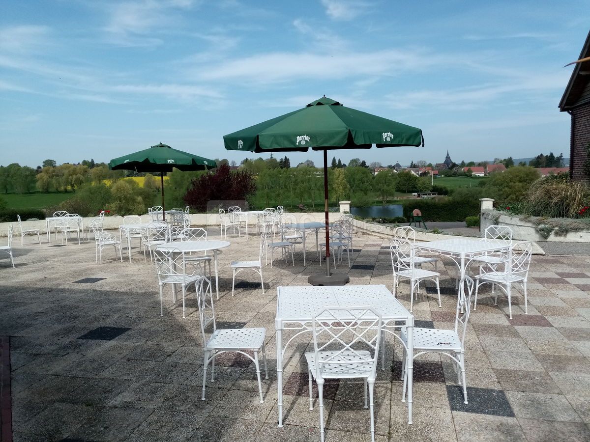 LA TERRASSE DE LA GRANGE