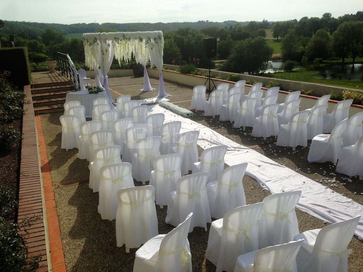 CEREMONIE LAIQUE