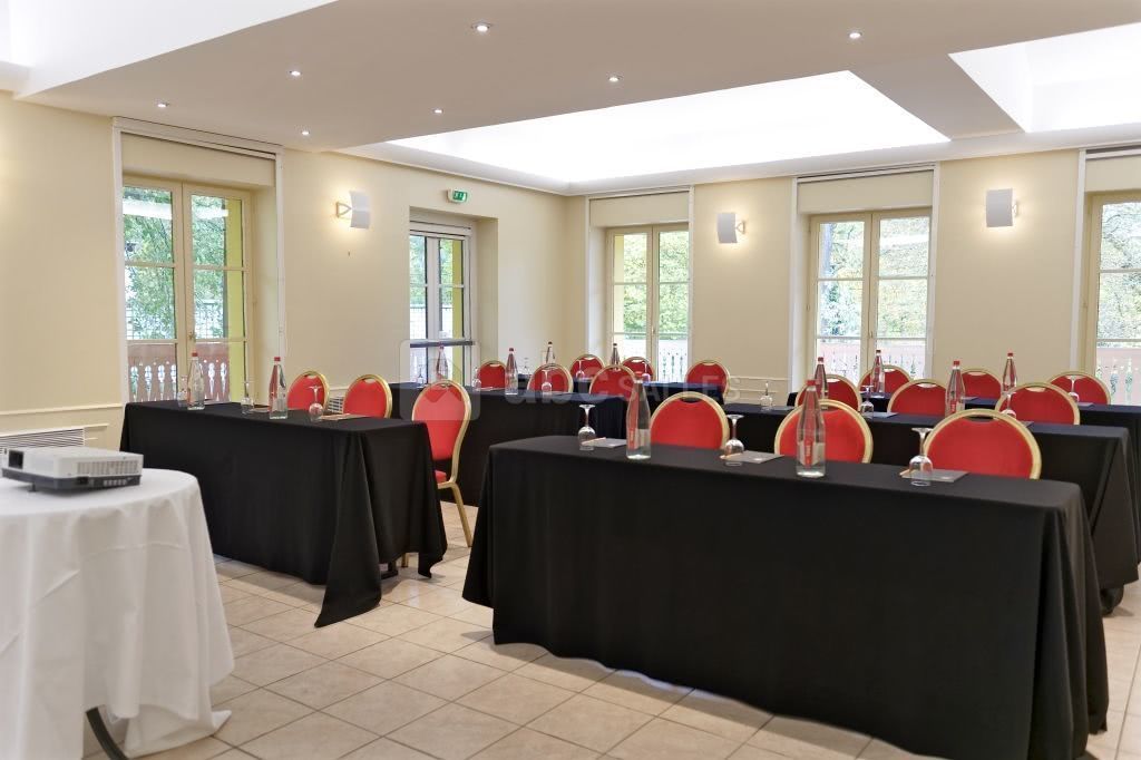 Chalet-Style Classe