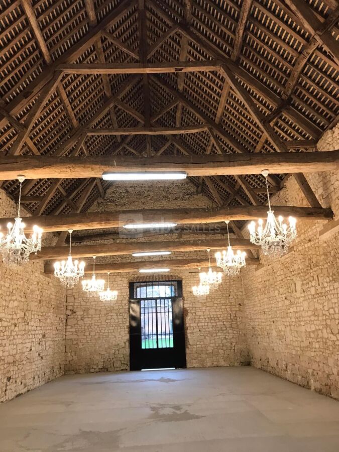 Grande salle cocktail/salle de cérémonie
