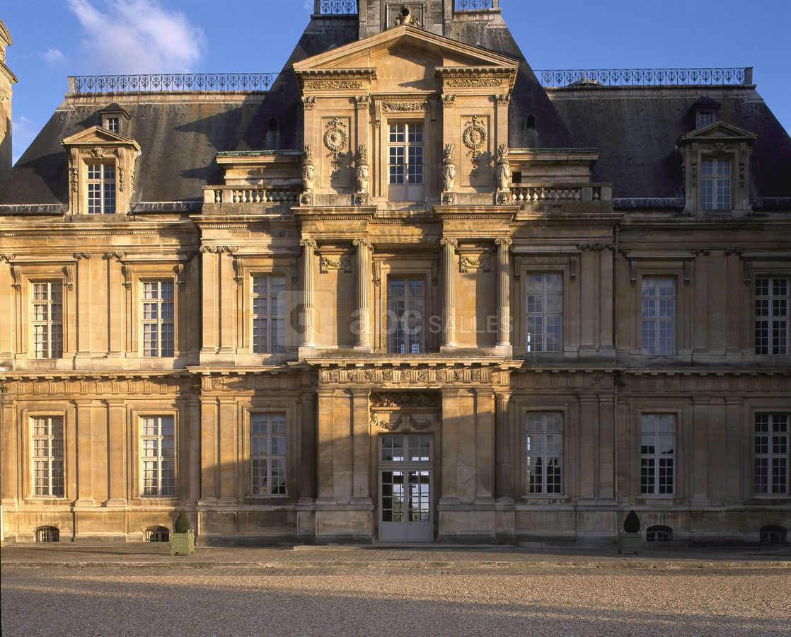 Vue de la cour d'honneur