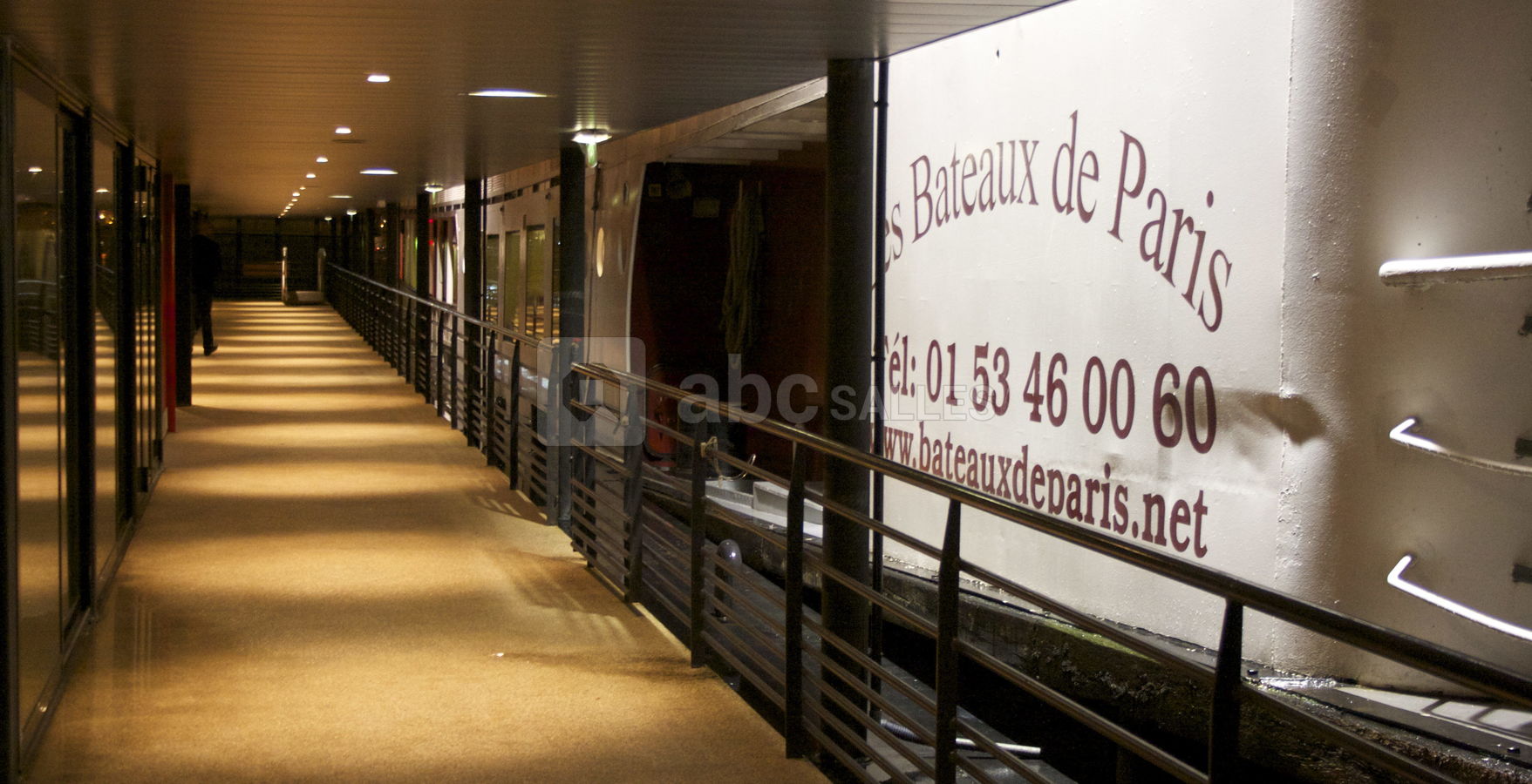 Mise à couple du ponton d'embarquement - port de la rapée