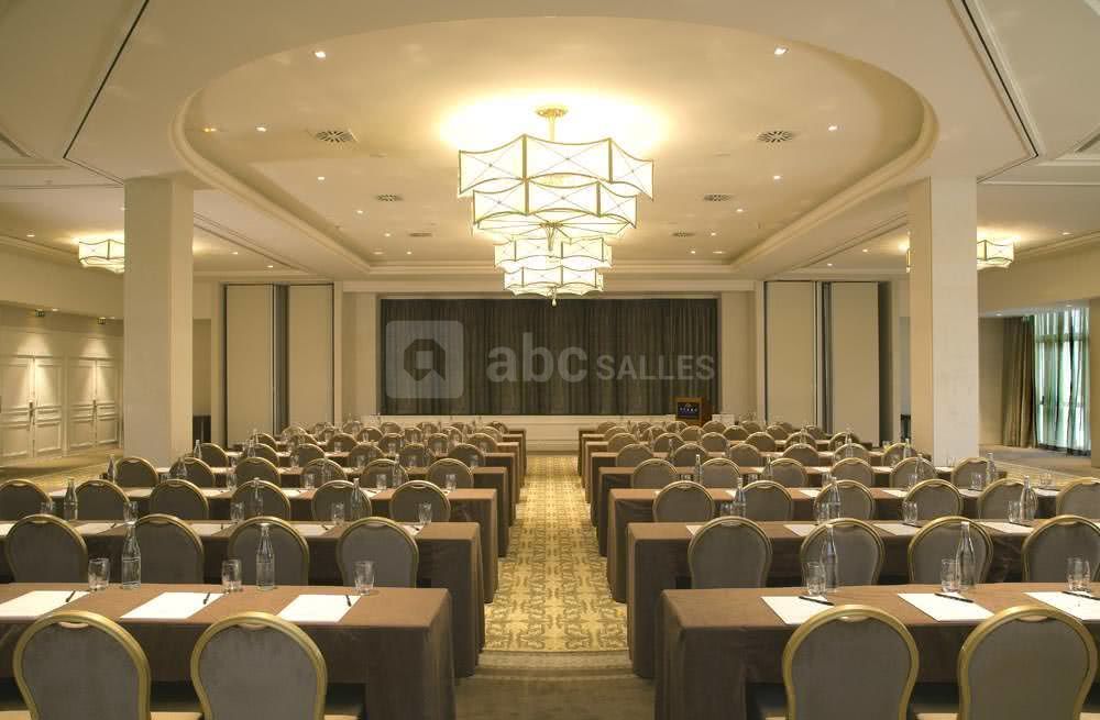 Salon halphen - 350 m²