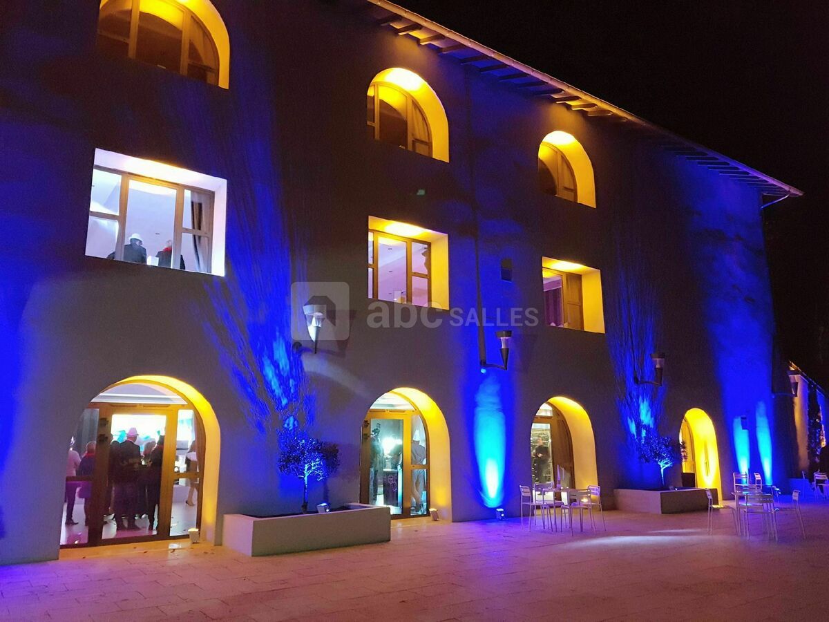 Le Riviera - Mise en lumière extérieure