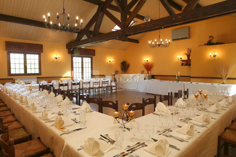 Salle Ile de France 107m2