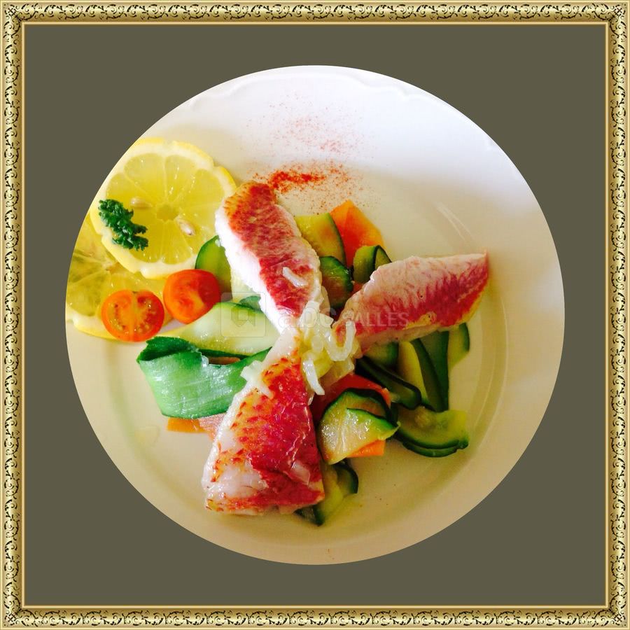 Filet de rouget sur lit de légumes