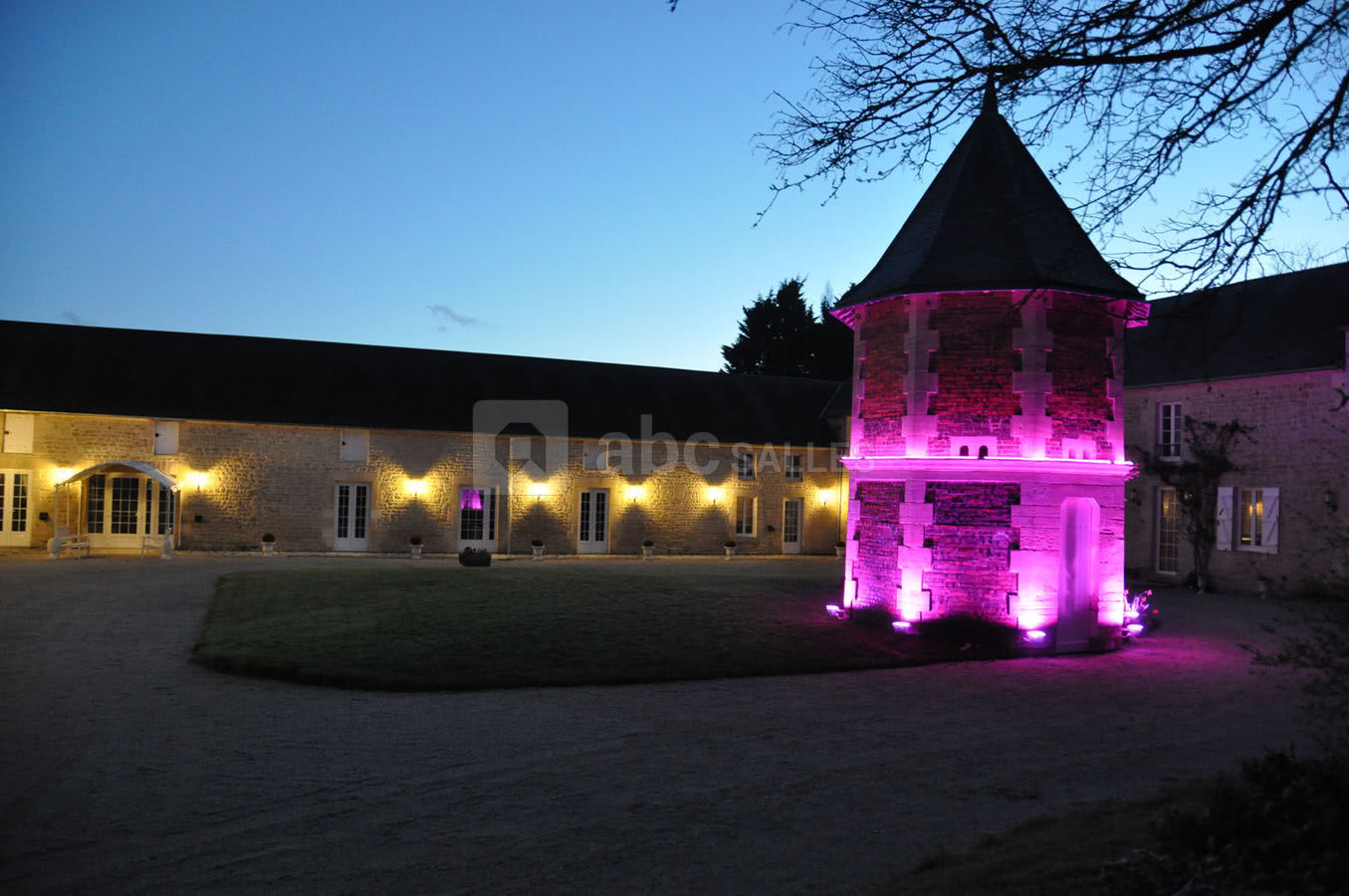 Le Colombier éclairé