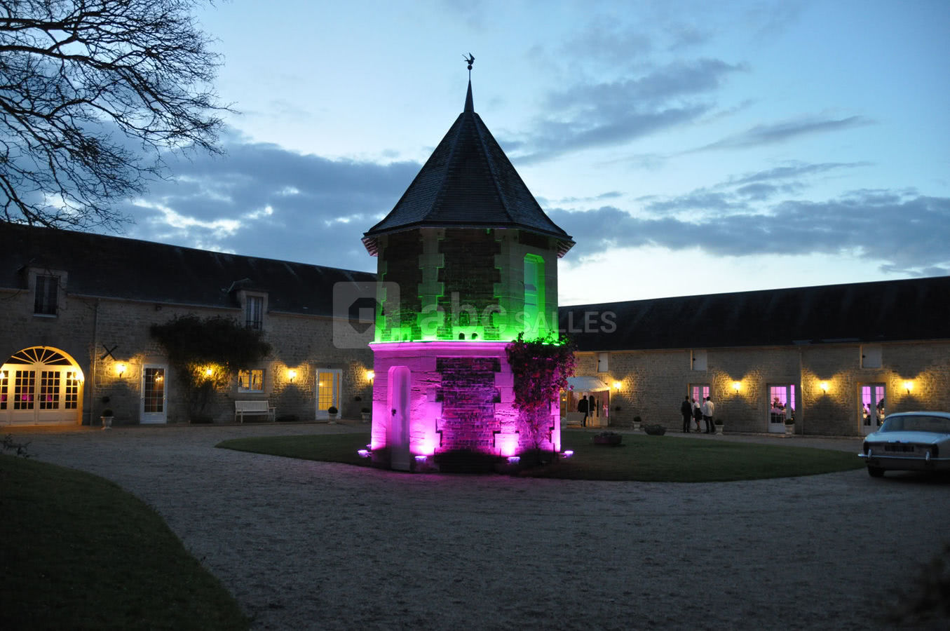 Le Colombier éclairé