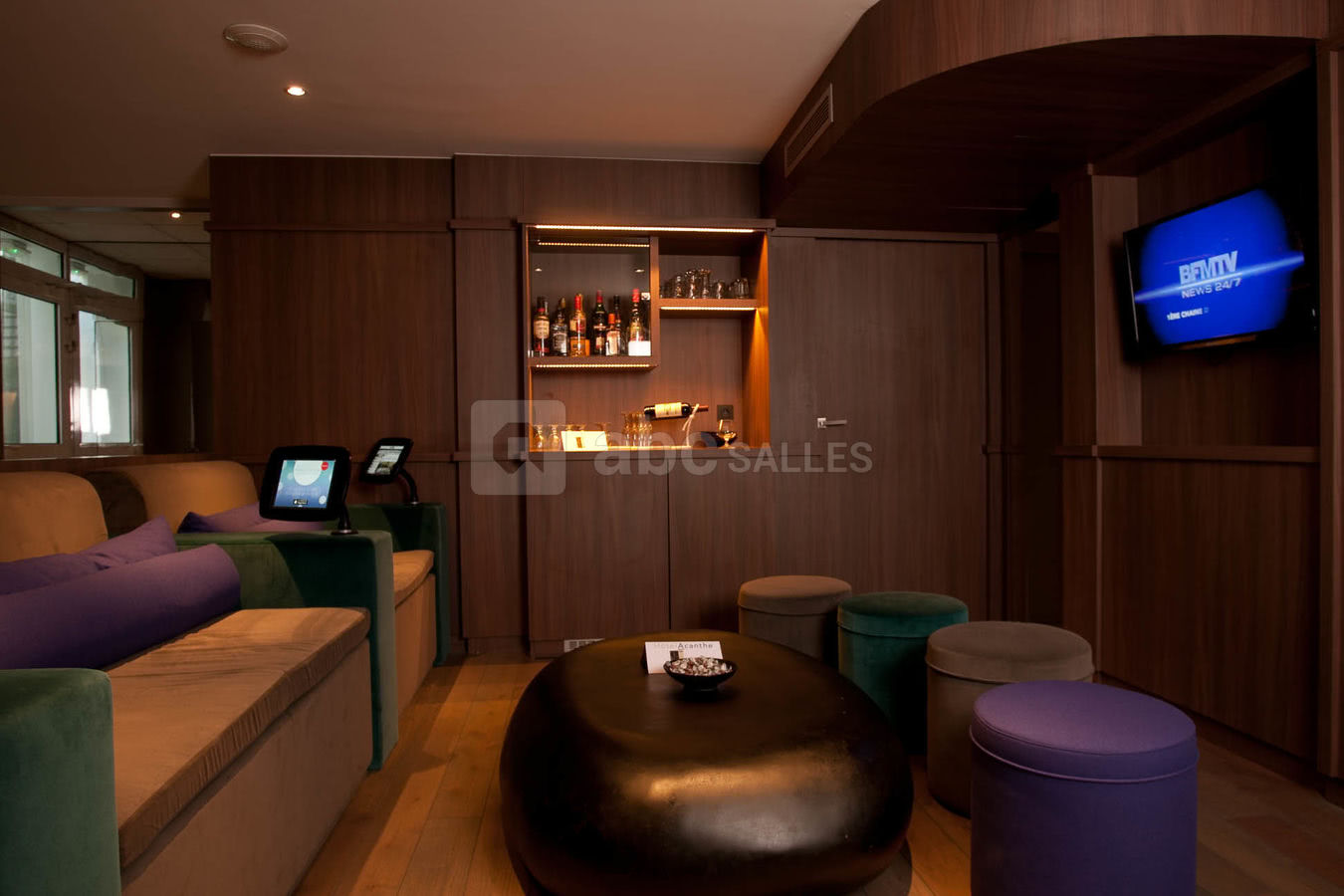 Salon