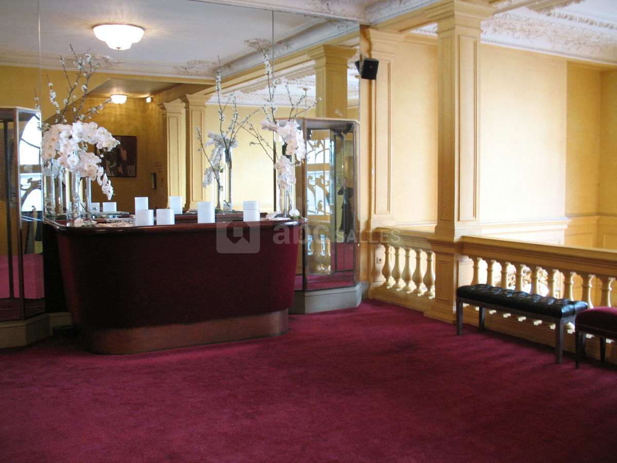 Foyer mezzanine 03