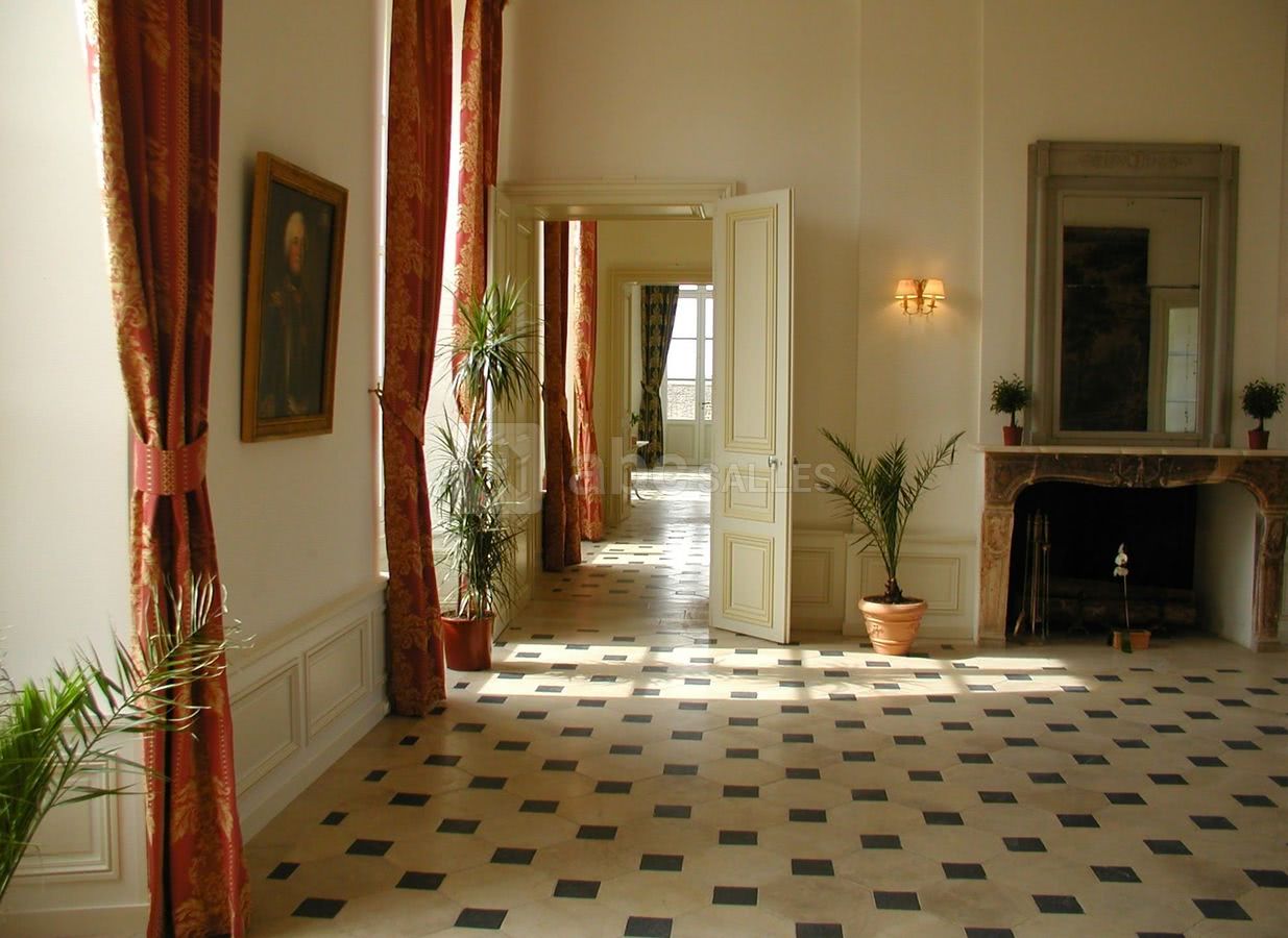 Salons