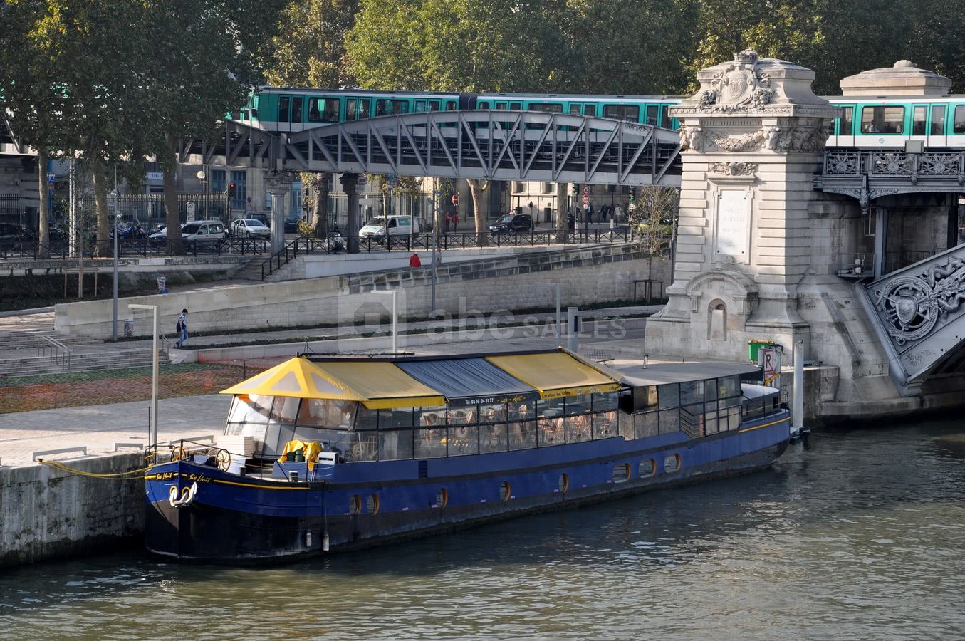 Vue du pont charles de gaulle