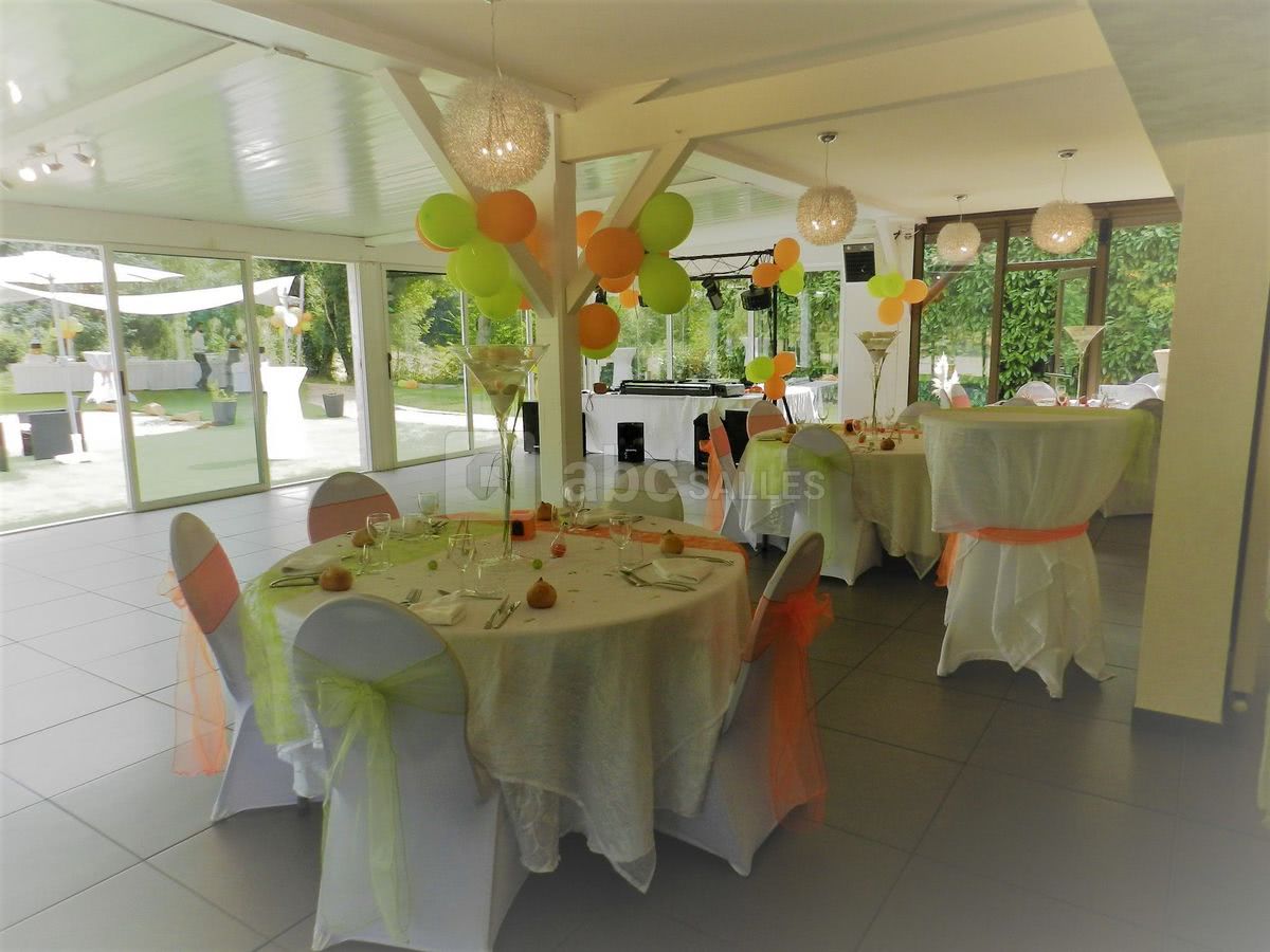 Domaine des Pierres Dorées - Salle de récéption