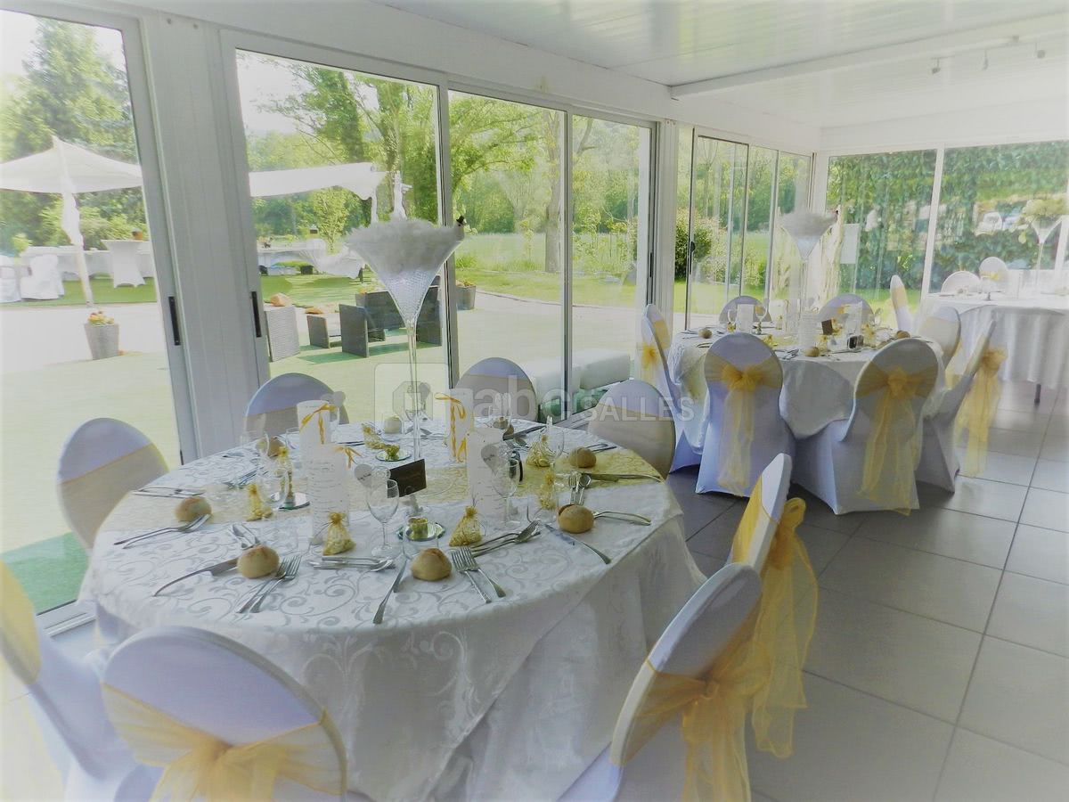 Domaine des Pierres Dorées - Salle de récéption