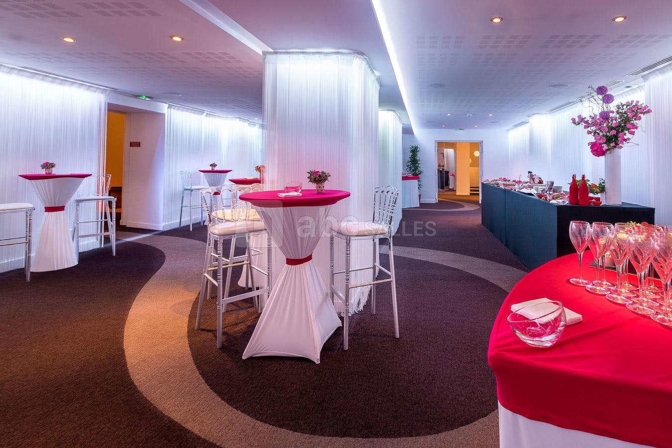 Designer Lounge