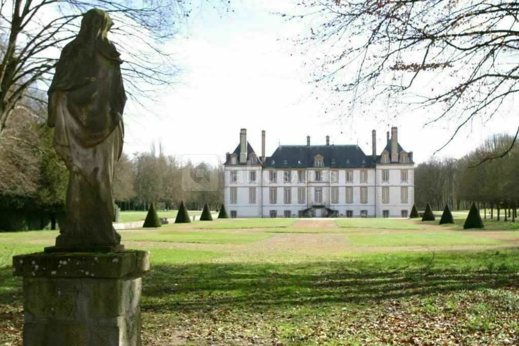 chateau mariage Ile de France, chateau de Bourron
