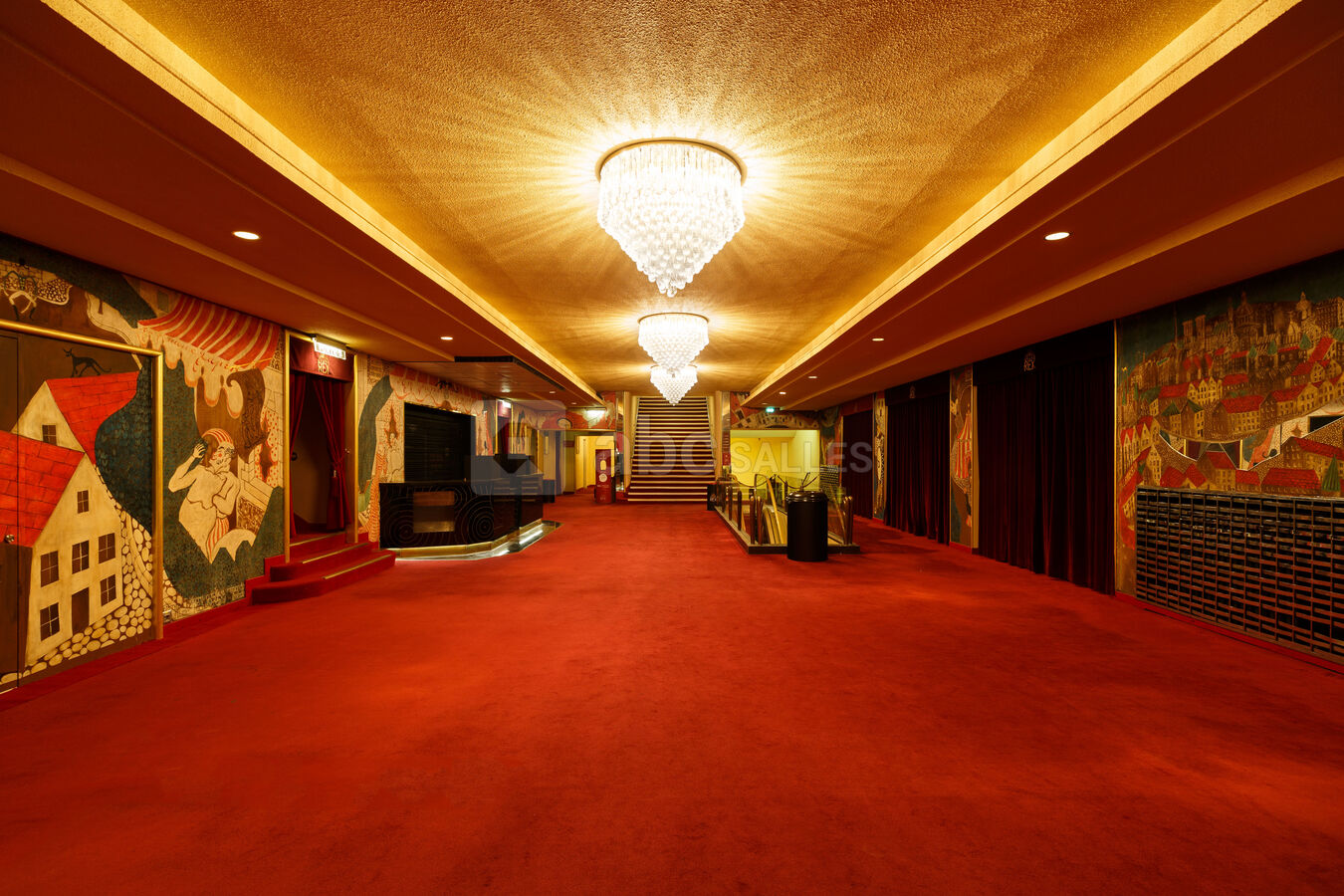 Hall Balcon