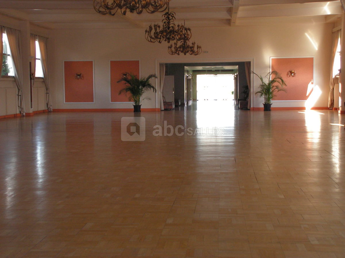 Grands salons 600 m2
