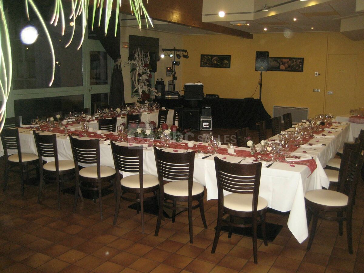 Salle "côté prairie